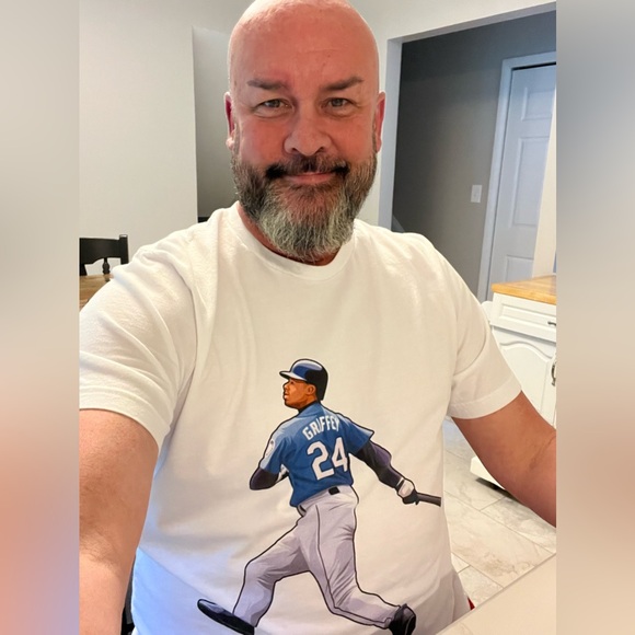 Meet your Posher, Joe - Picture 7 of 9